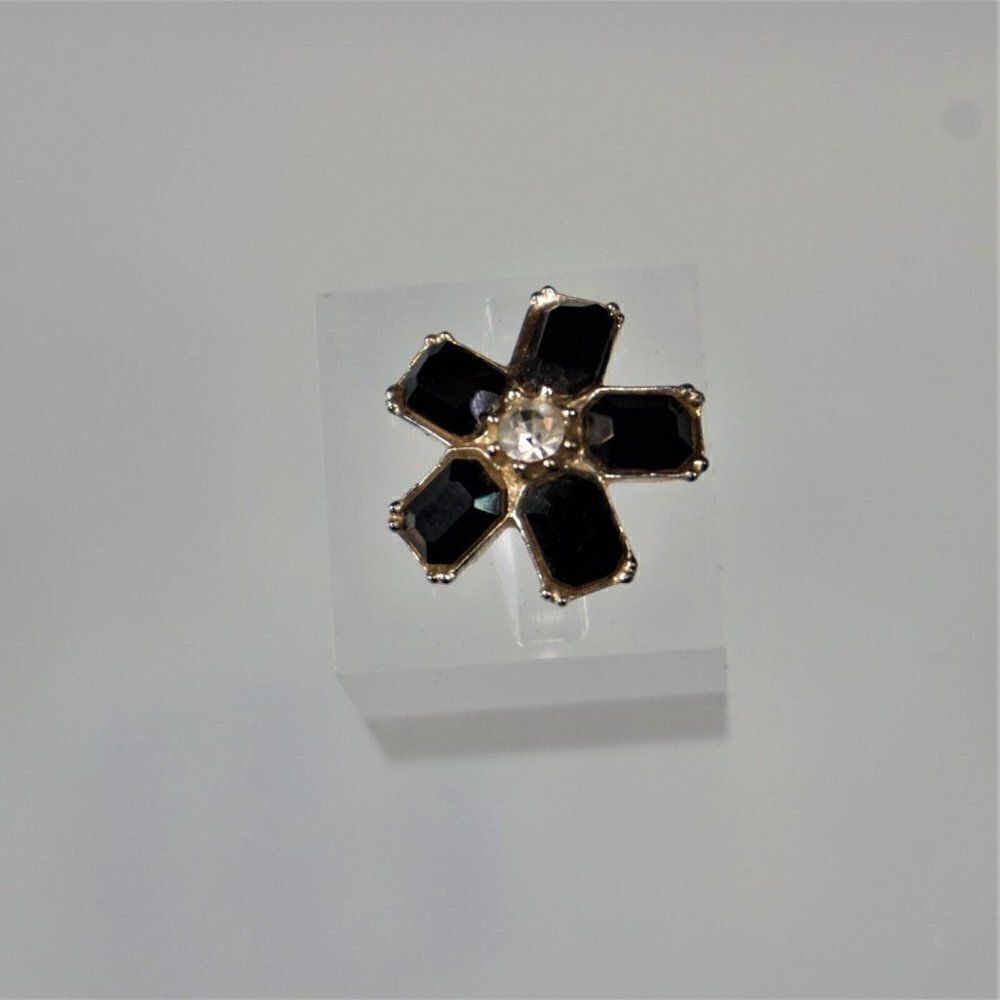 Flower Shape Lapel Pin Black Stones And Chrystal Vintage 1950s Jewelry